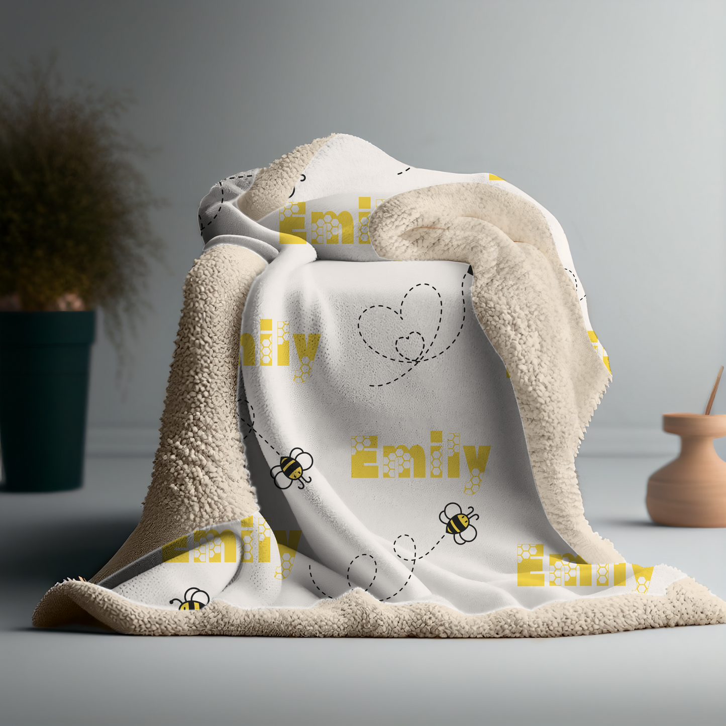 Personalized Bee Name Blanket – Custom Plush Bumble Bee Blanket for Kids, Baby, or Nursery Gift